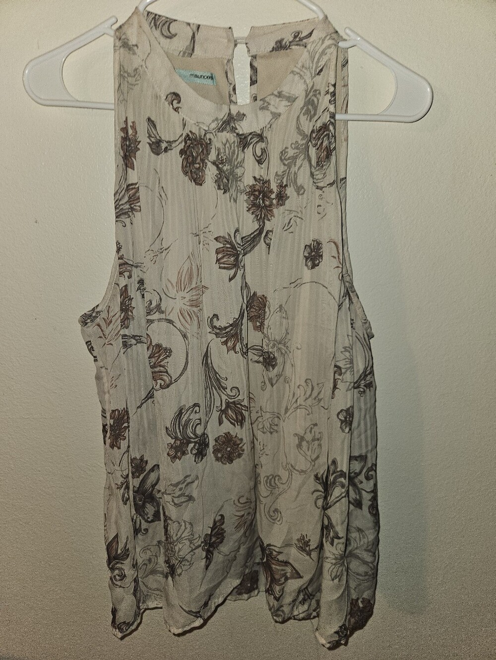 Maurices Womans Floral Sleeveless Blouse Size Xl - Picture 2 of 13